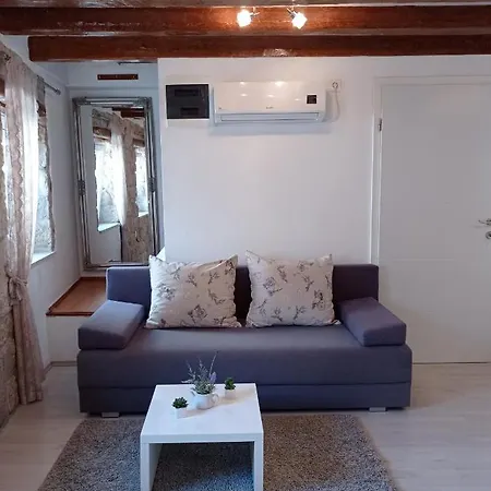 Studio Makala Apartment